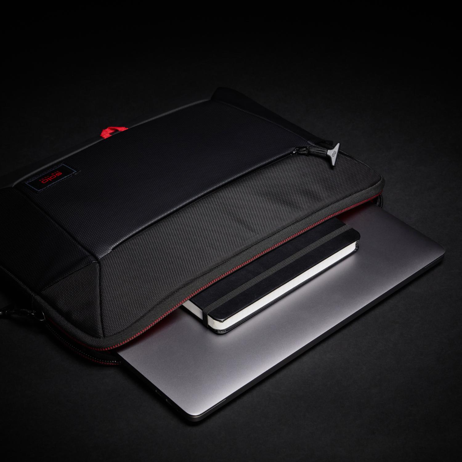 Solo Caliber Sleeve - Up to 15.9-inch Laptops (Black) - Image 3